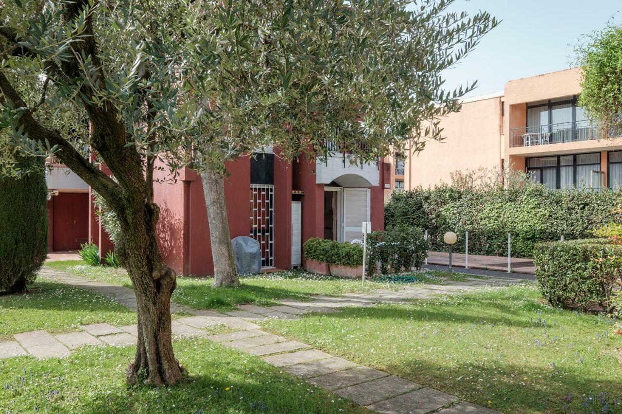 Residence Holiday Sirmione B8 Eksteriør bilde