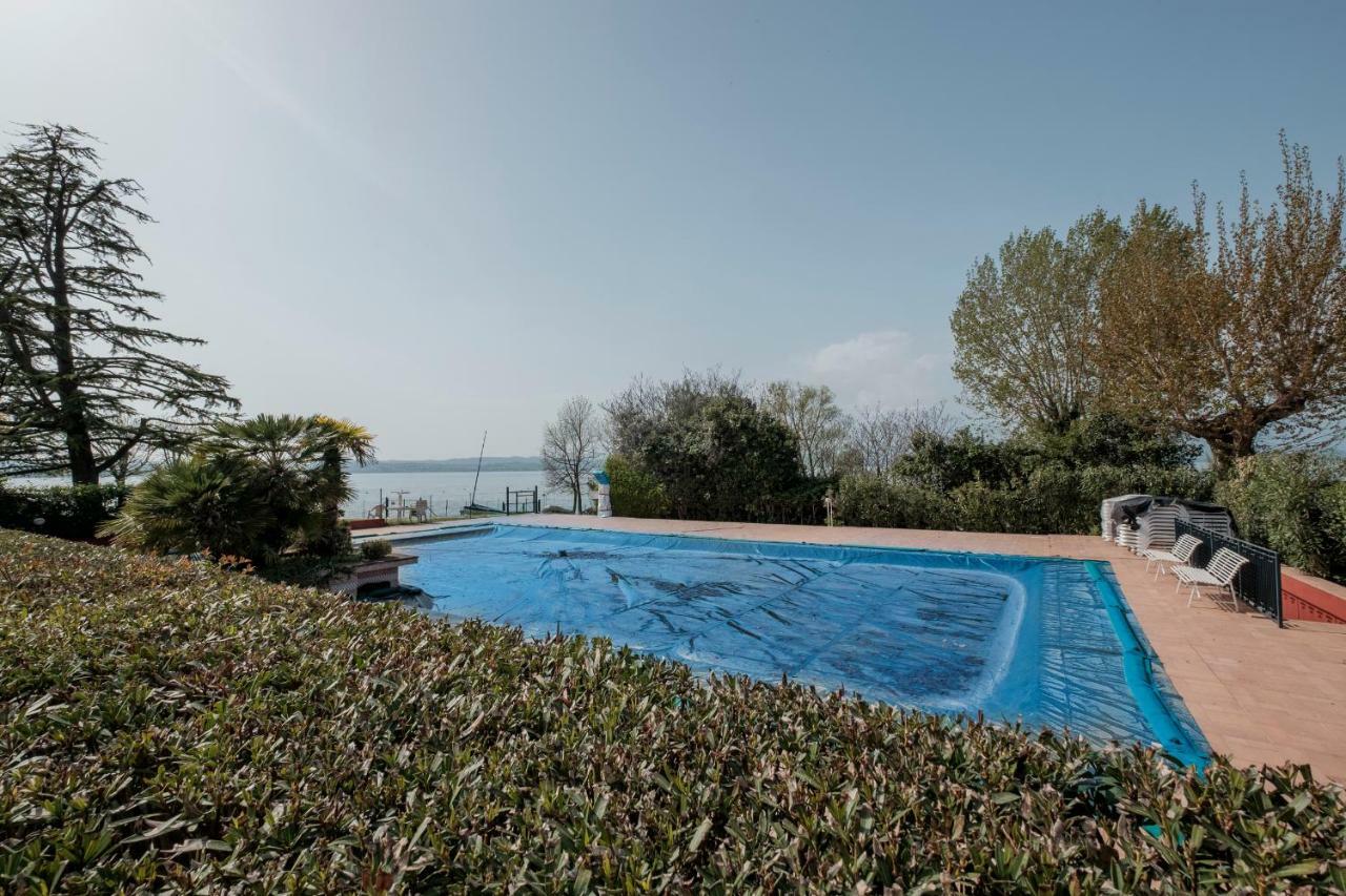 Residence Holiday Sirmione B8 Eksteriør bilde