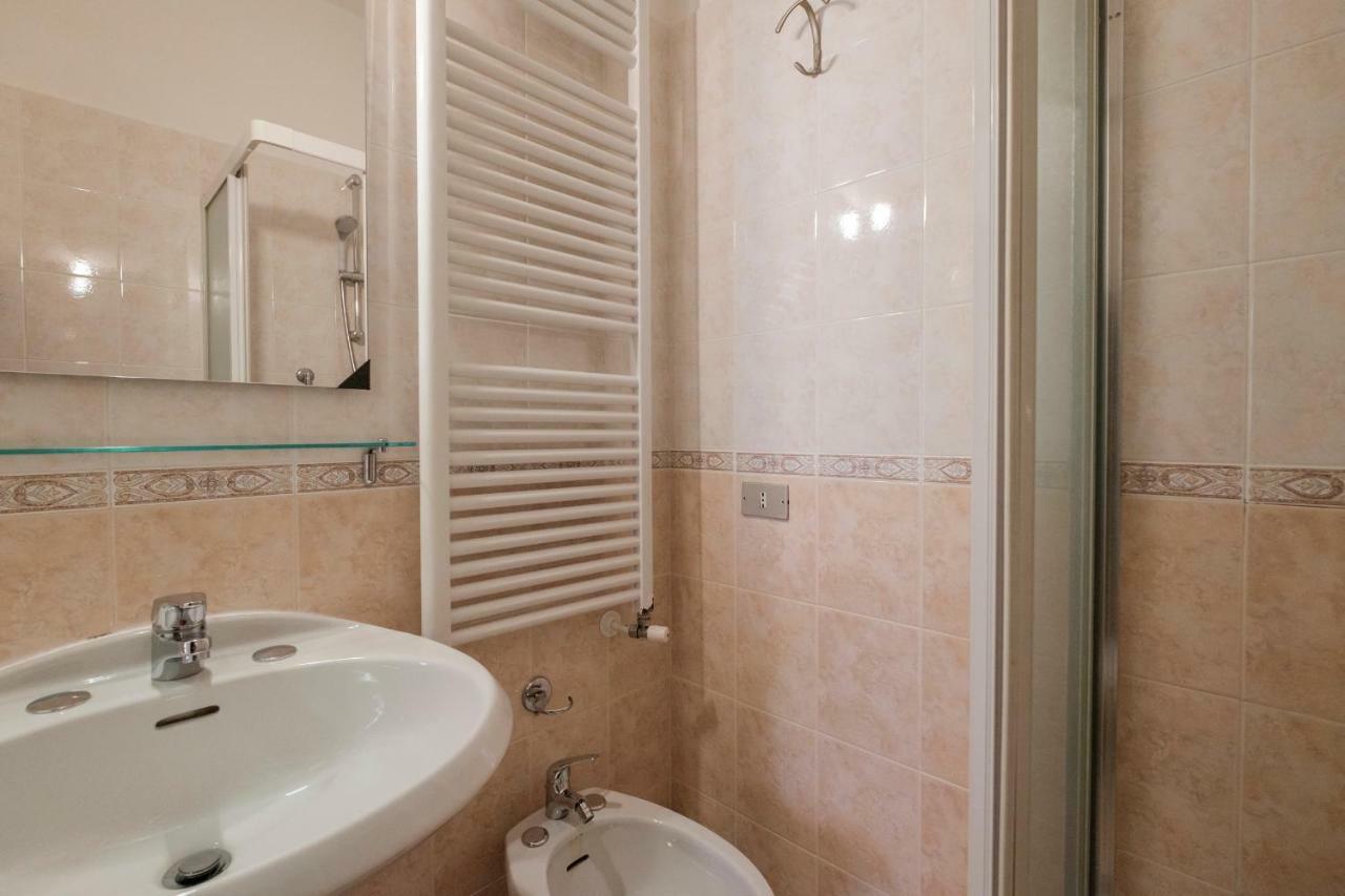 Residence Holiday Sirmione B8 Eksteriør bilde
