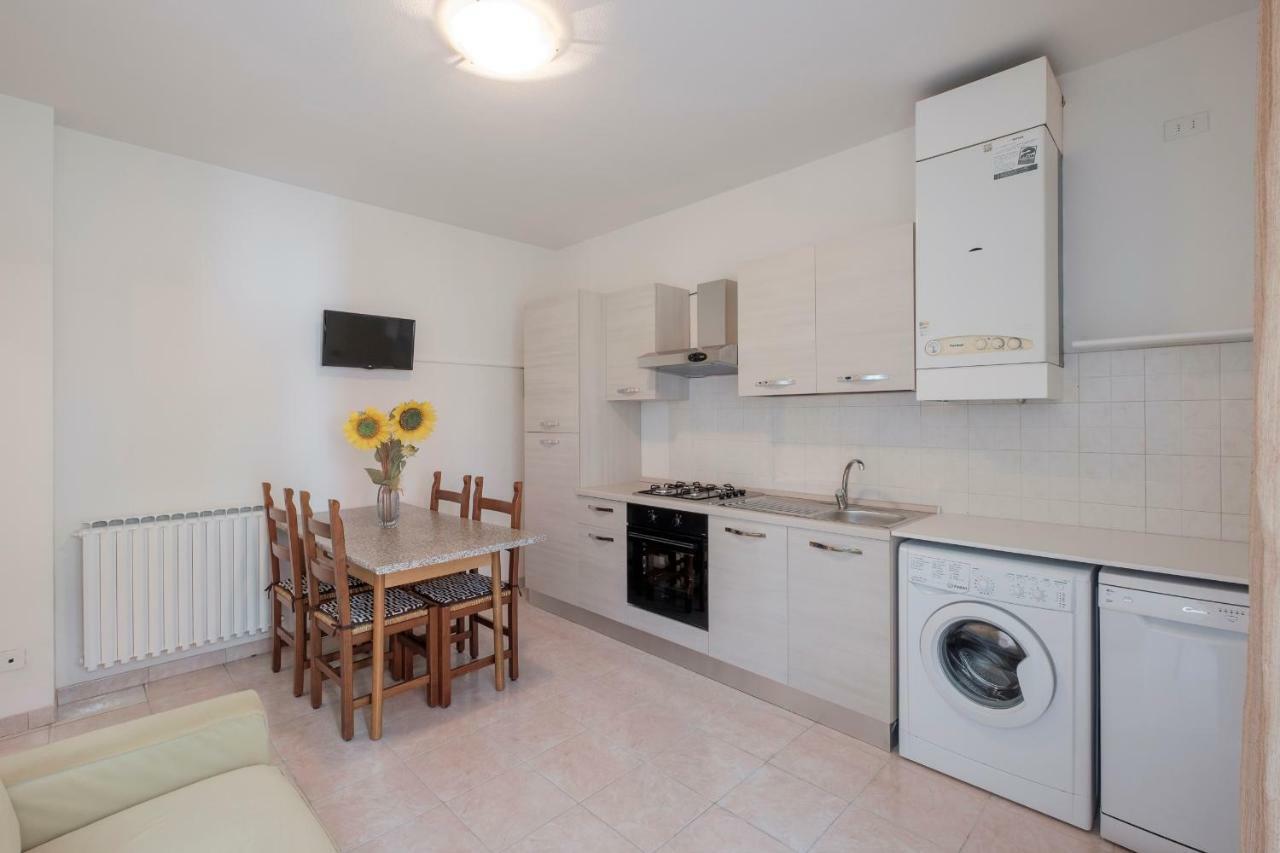 Residence Holiday Sirmione B8 Eksteriør bilde