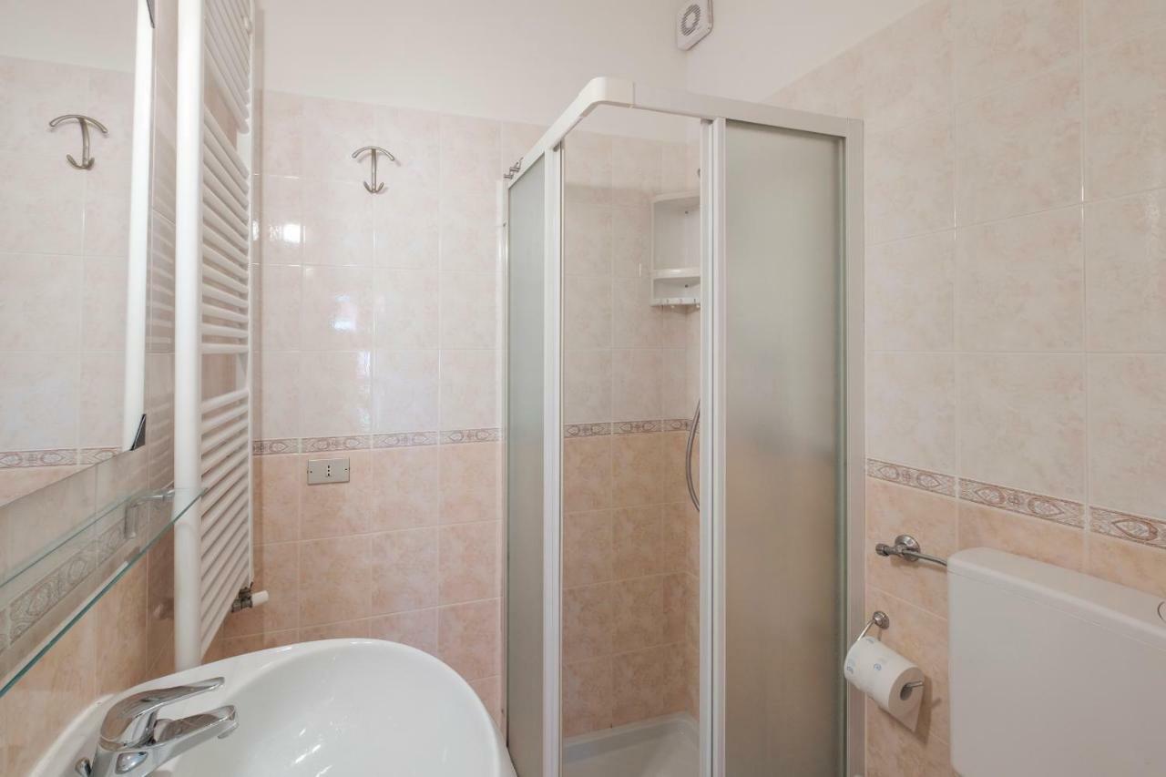 Residence Holiday Sirmione B8 Eksteriør bilde